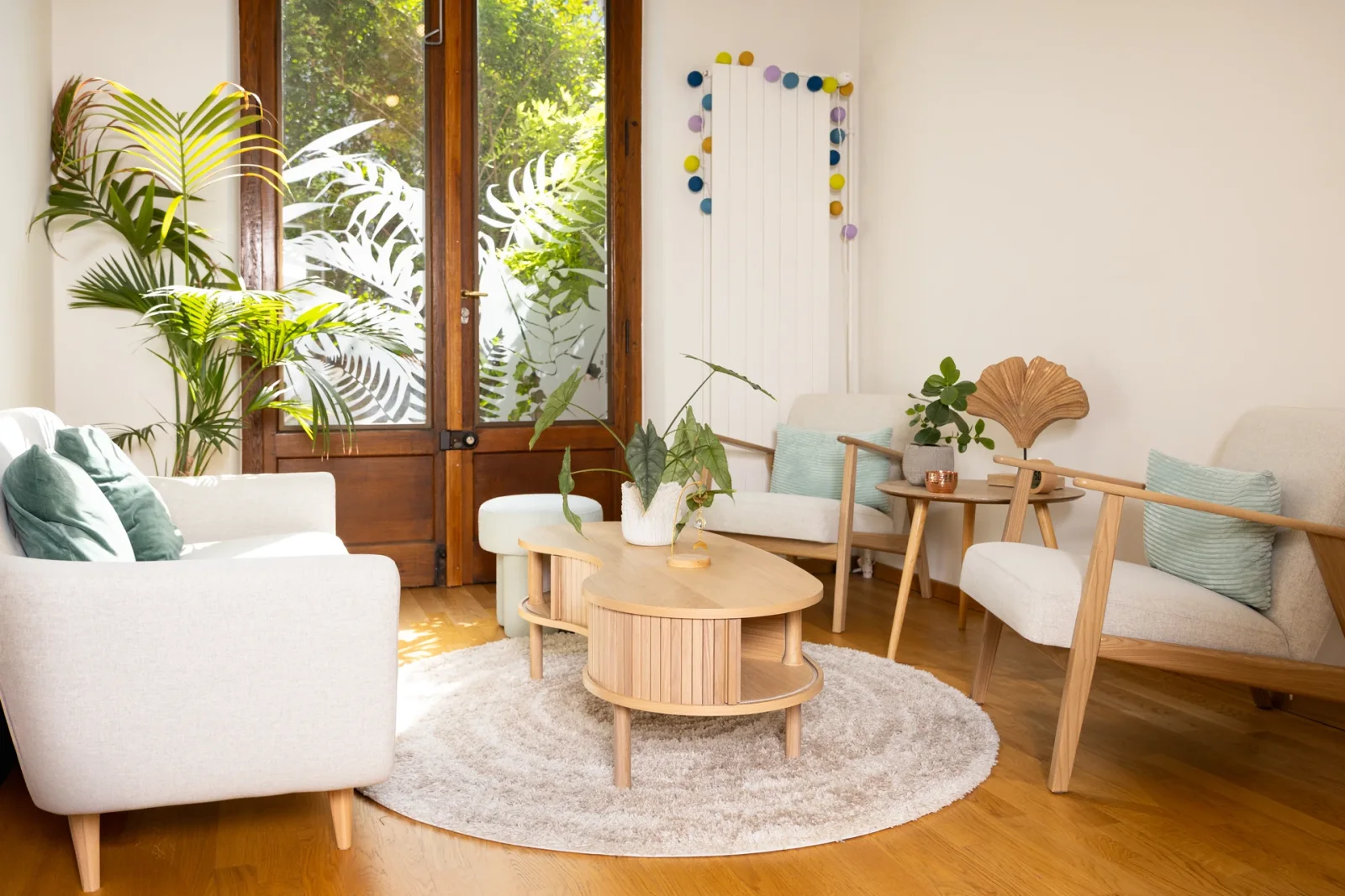 Salle de consultation, ambiance bois